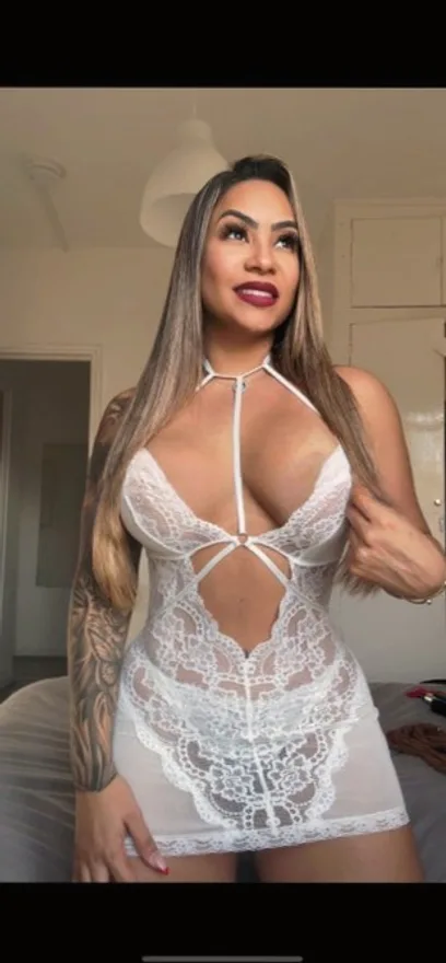 Nina Dellix