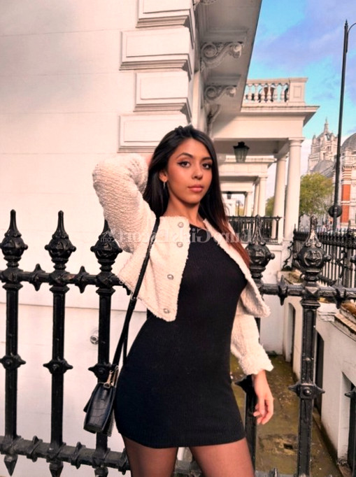 Amira