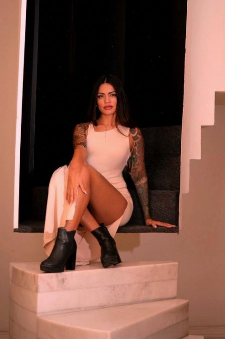 Una