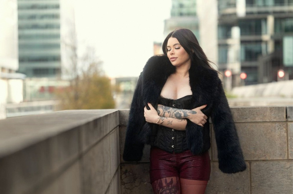 Minola