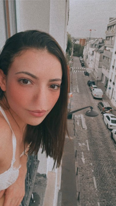 Petit Jolie