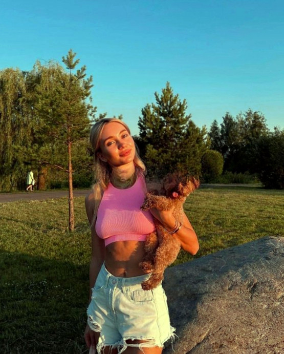 Alla
