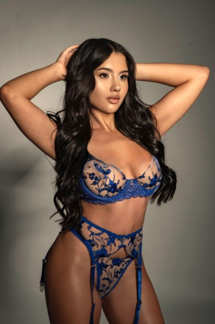 Bella