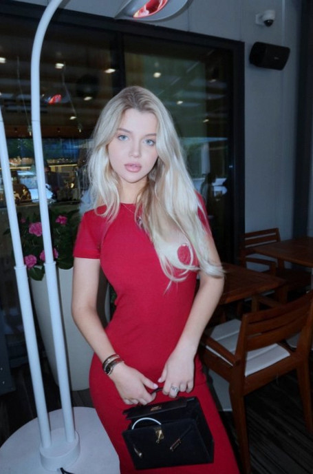 Alla