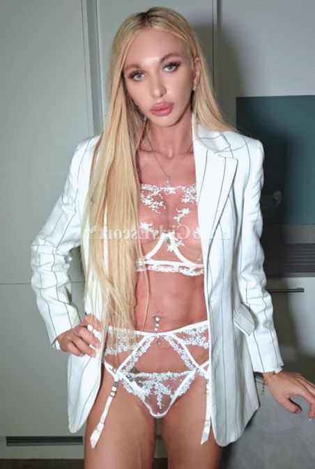 Chloe Ocean
